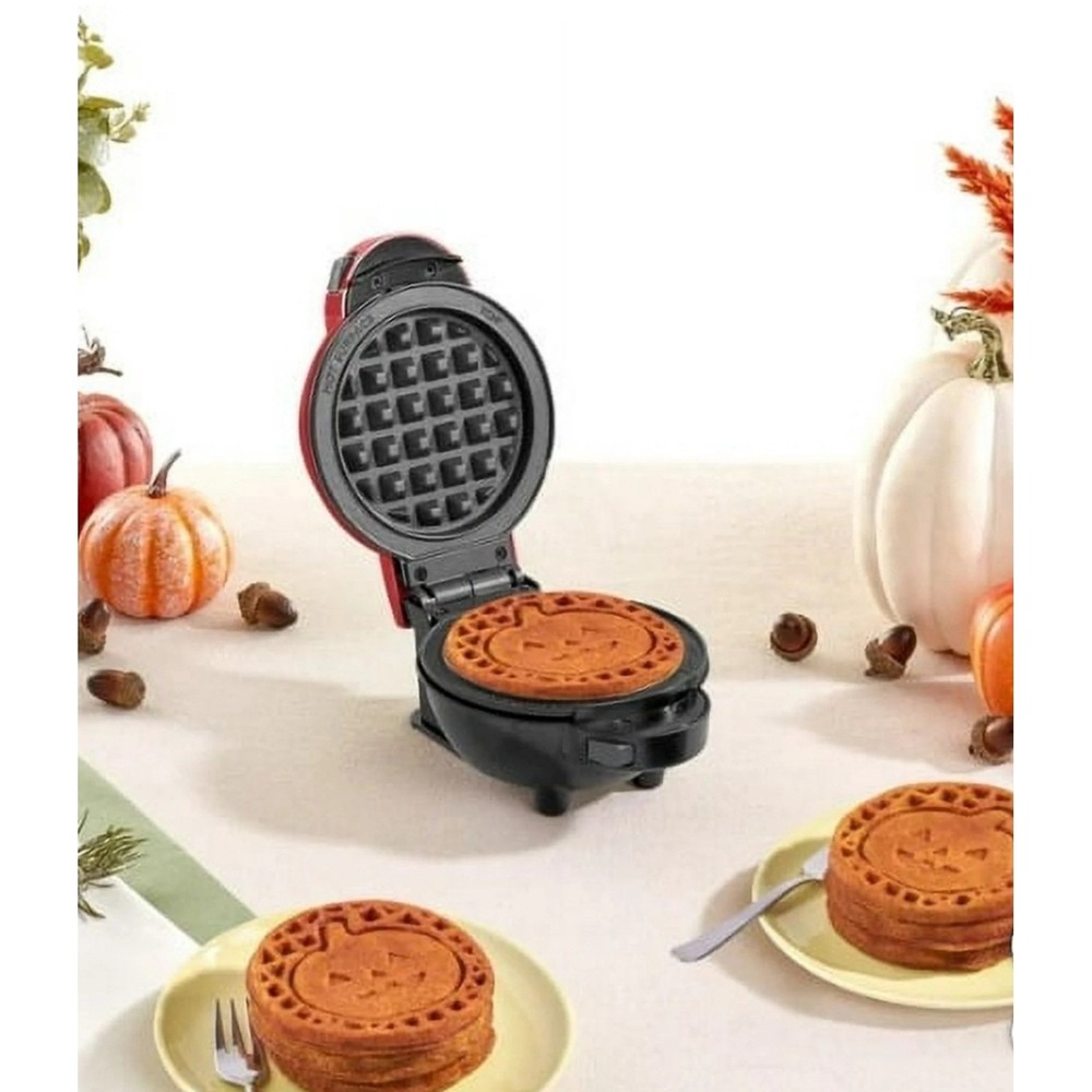 Dash Multi-Plate Mini Waffle Maker With 7 Interchangeable‎ Plates - Picture 3 of 3